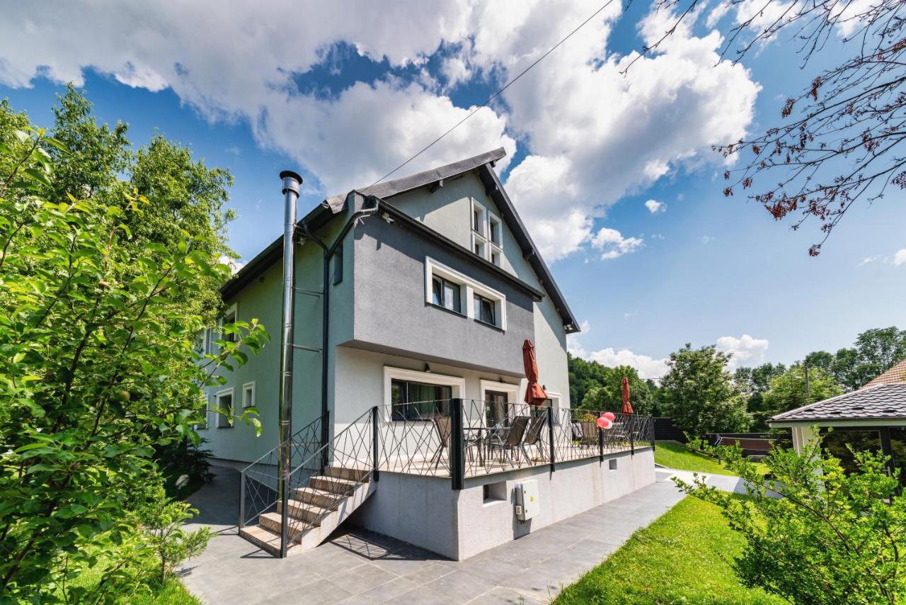 Mira By Atra Bed and Breakfast Teşila Eksteriør billede