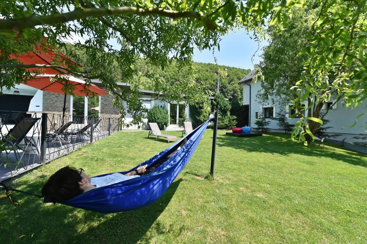 Mira By Atra Bed and Breakfast Teşila Eksteriør billede