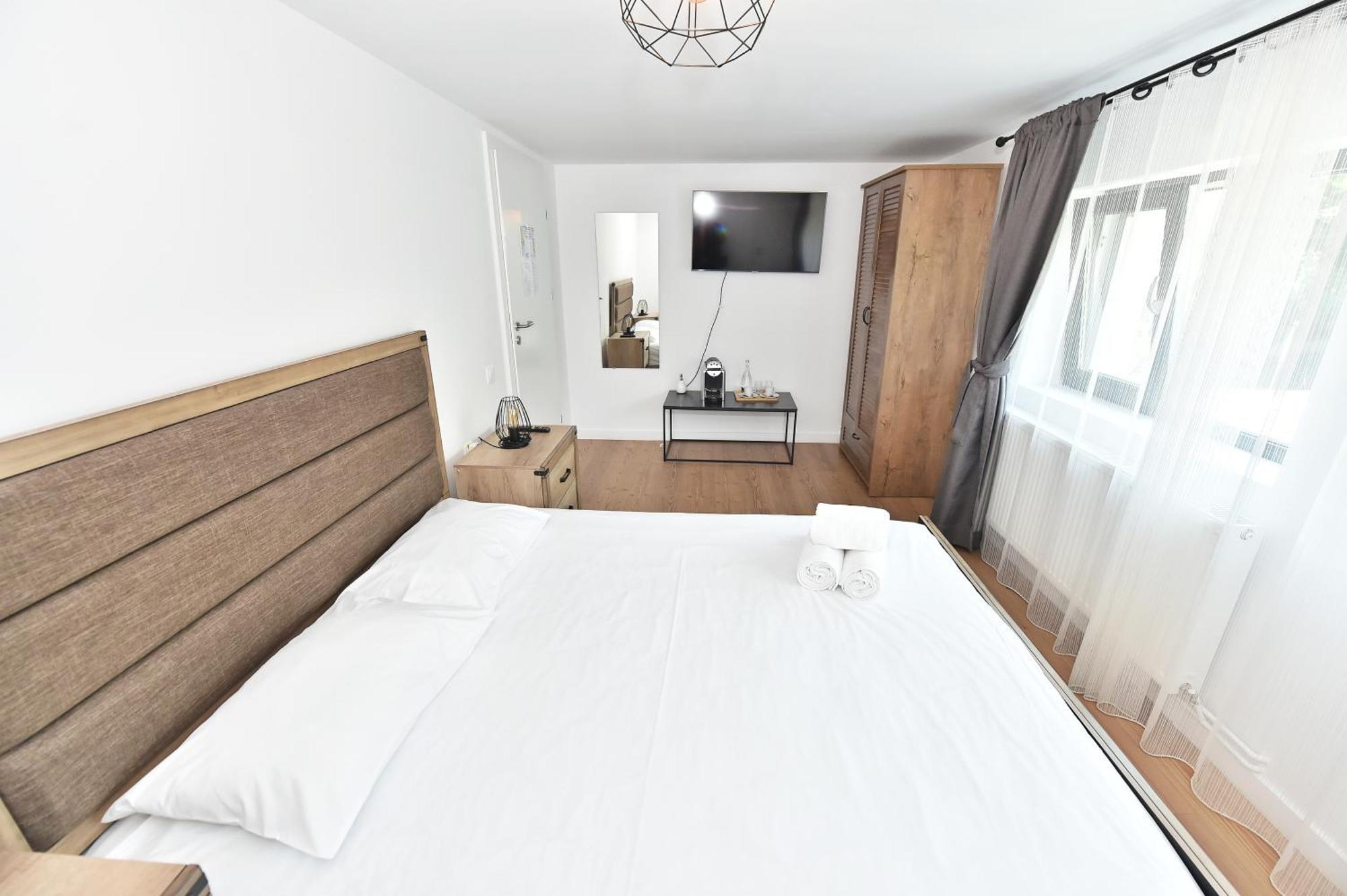 Mira By Atra Bed and Breakfast Teşila Eksteriør billede